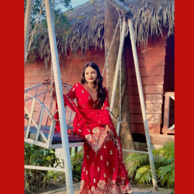 Royal Red Silk Bridal Lehenga - Image 3