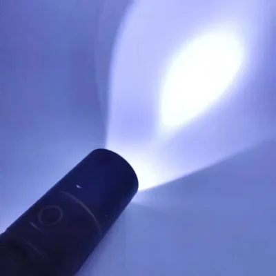 Strong Light Lamp T40 LED Flashlight USB Rechargeable Ultra-Bright Torch High Power Lantern Built-in Lithium Batteries - Image 4