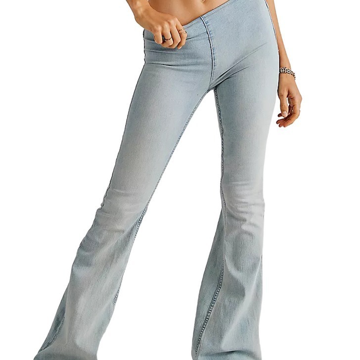 Low Waist Stretch Flared Jeans - Image 8